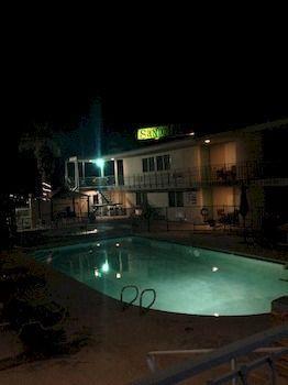 Sandpiper Springs Retreat & Spa Desert Hot Springs Exterior photo
